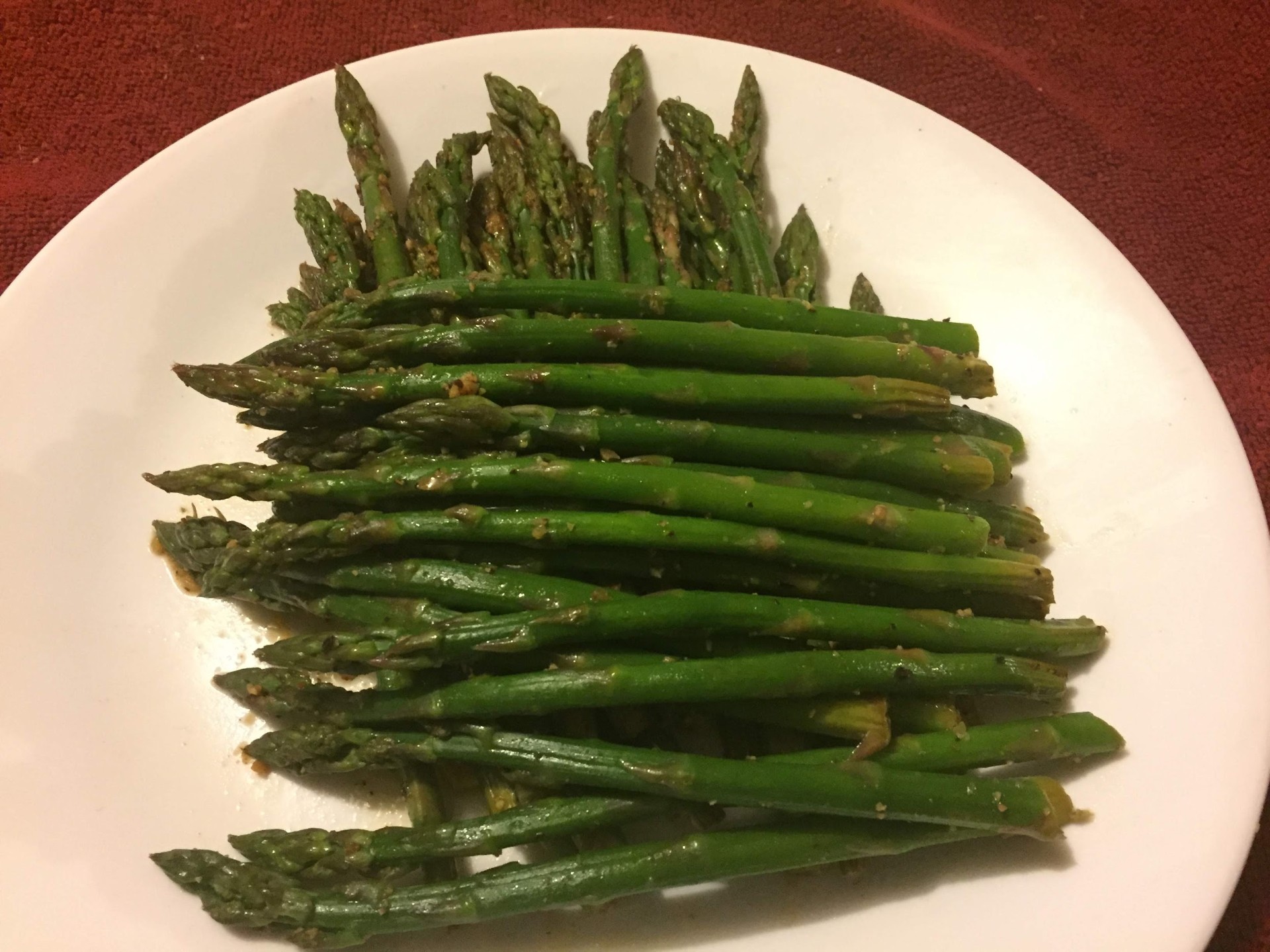Plated seasoned asparagus side dish